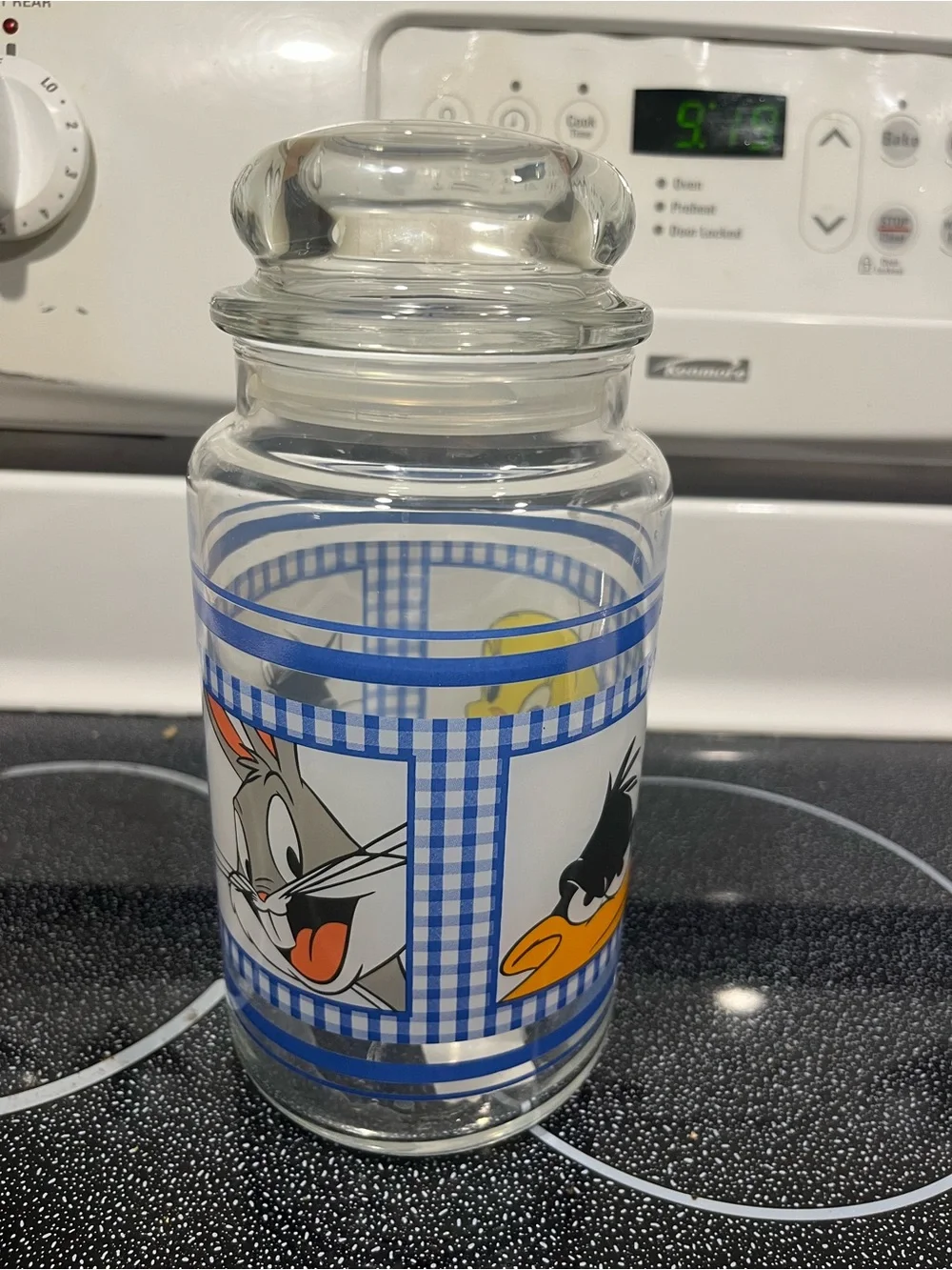 Looney Tunes glass jar 1996